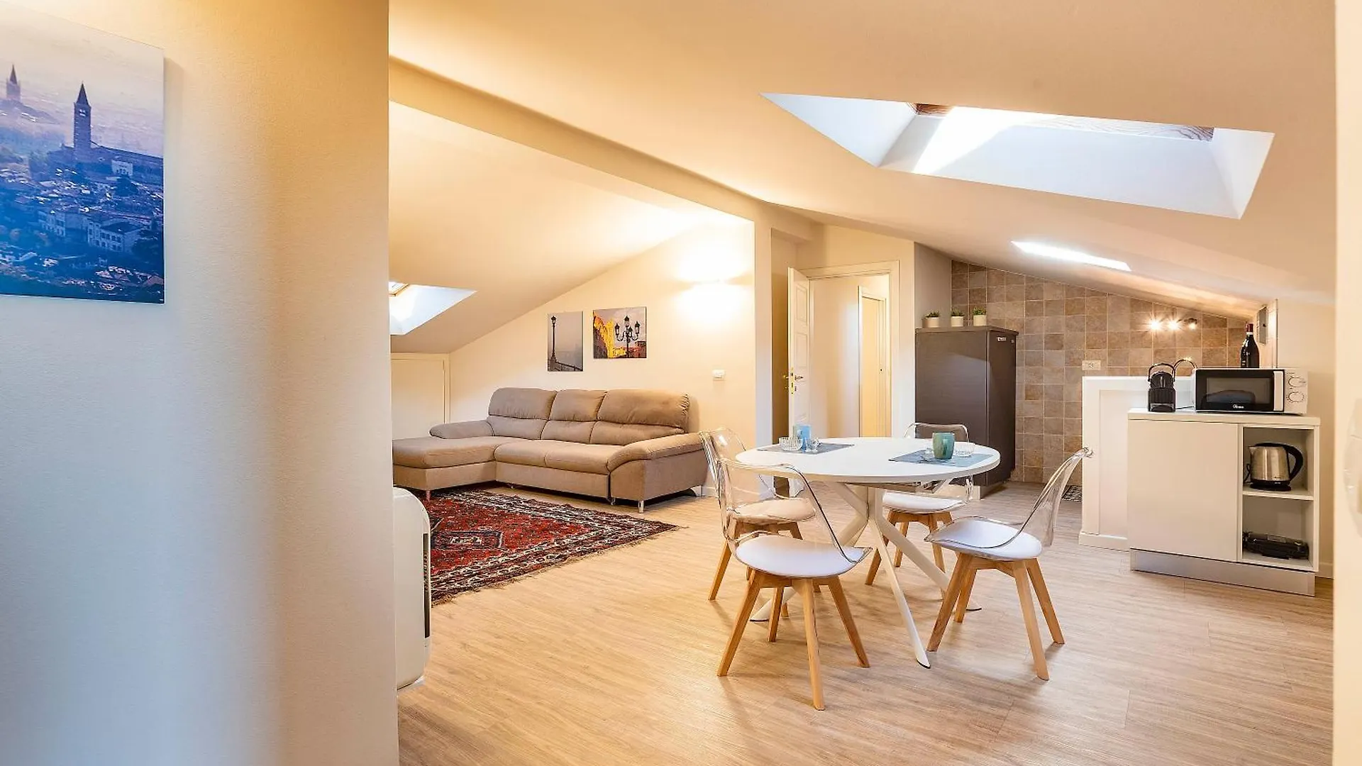 Italianflat - Sweet Mansarda In Corso Porta Nuova Apartment Verona 0*,  Italy